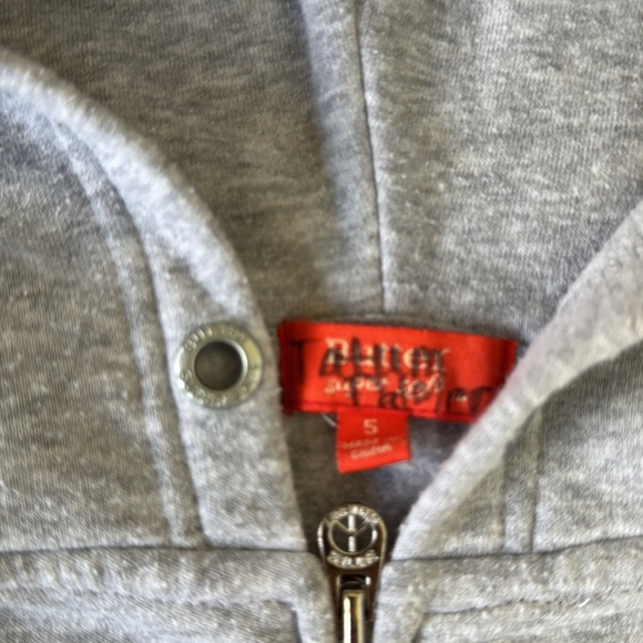 BUTTER
Winter Emoji Burnout Fleece Zip Hoodie - Picture 10 of 12